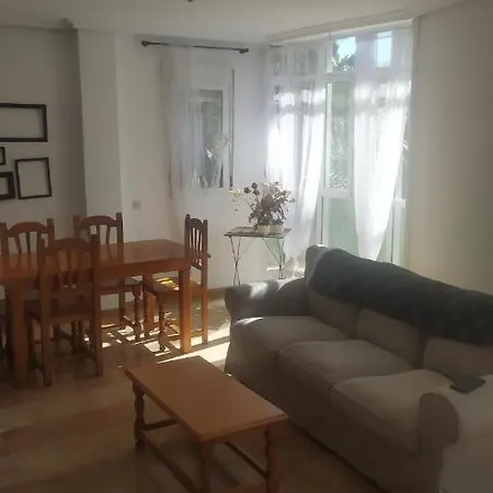 En Frente Del Puerto Privatunterkunft Almería